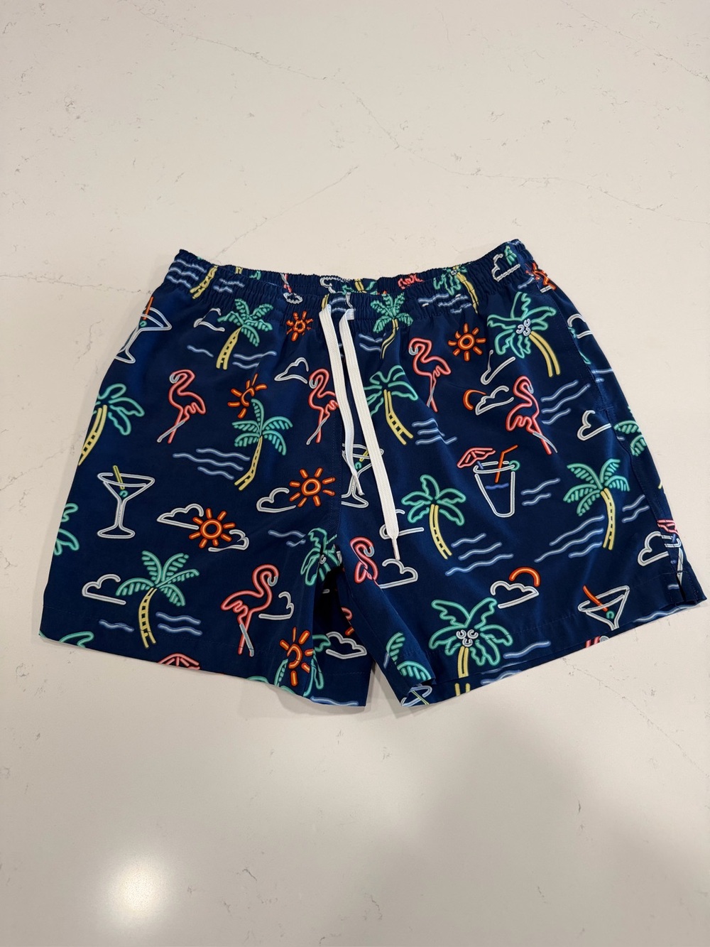 chubbies Men’s The Neon Lights 5.5 “ Inseam Swim Trunks - Medium